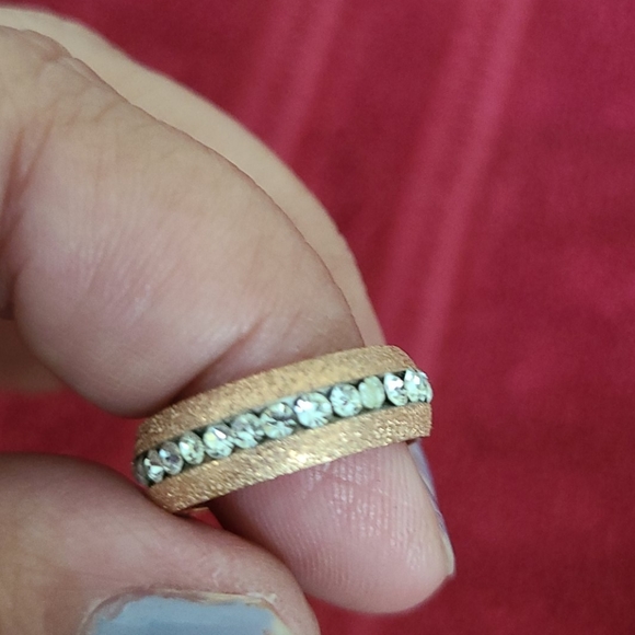 Jewelry - Very Pretty Cubic Zirconia Wedding Band
